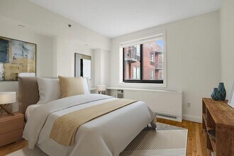 101 W 15th St in New York, NY - Building Photo - Building Photo