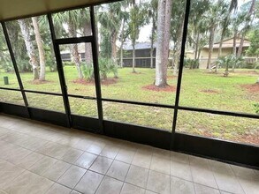 110 Cypress Woods Ct in Deltona, FL - Foto de edificio - Building Photo