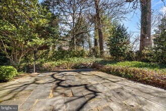 2355 N Quincy St in Arlington, VA - Building Photo - Building Photo