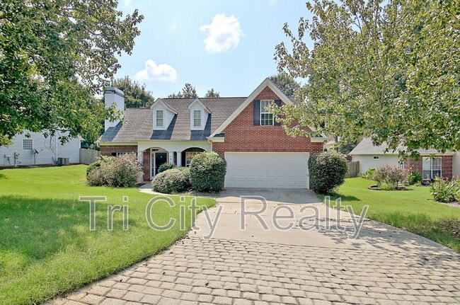 property at 77 Pine Crescent