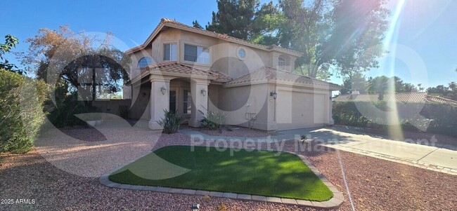 property at 1610 S Sycamore Pl