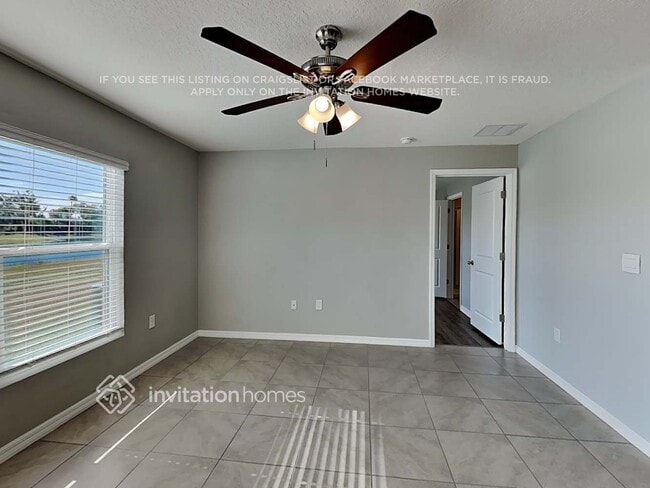 4133 Silver Strand Trl in Palmetto, FL - Foto de edificio - Building Photo