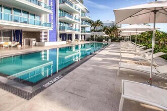 6551 Collins Ave in Miami Beach, FL - Building Photo - Building Photo
