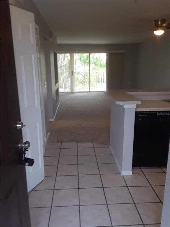14001 Fairway Island Dr in Orlando, FL - Building Photo - Building Photo