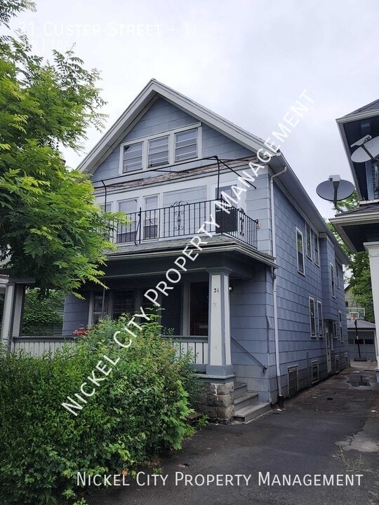 31 Custer St in Buffalo, NY - Building Photo