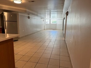 3822 W Monroe St, Unit G in Chicago, IL - Foto de edificio - Building Photo