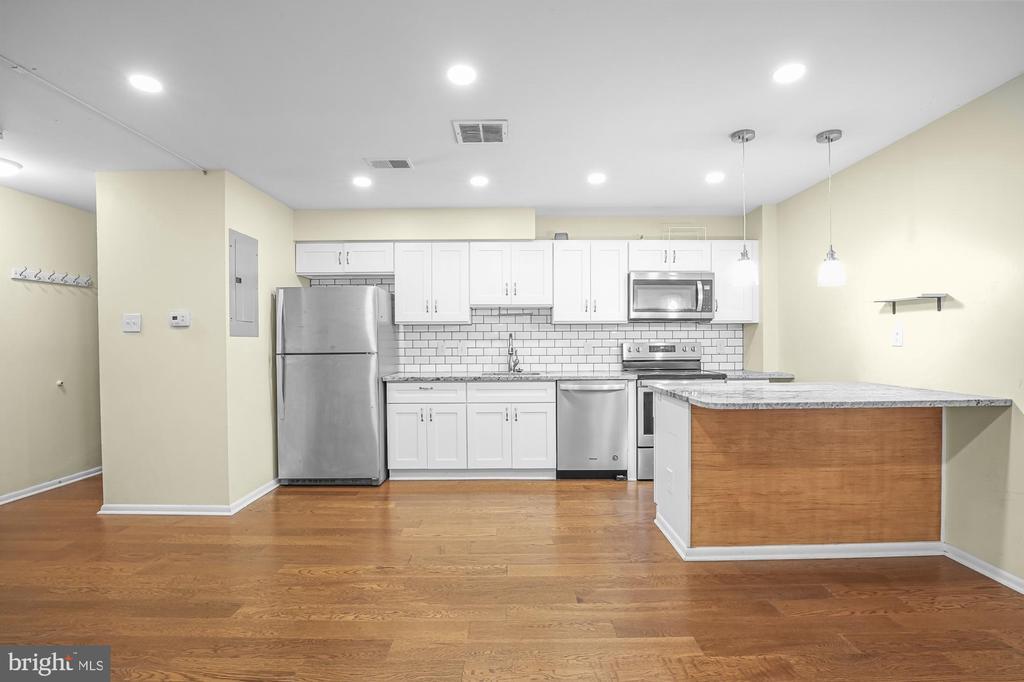 306 W Wildey St in Philadelphia, PA - Building Photo