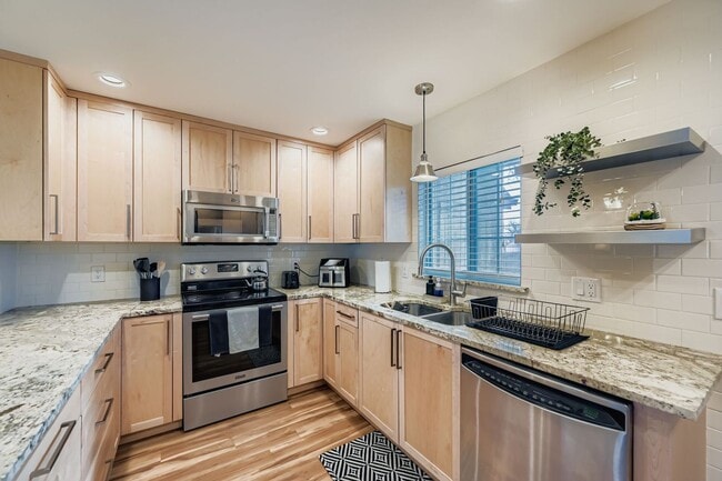 338 Pheasant Run in Louisville, CO - Building Photo - Building Photo