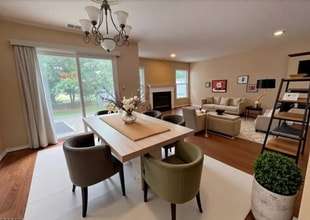 214 Manahan Ct in East Brunswick, NJ - Building Photo - Building Photo