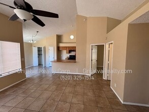 2906 W Avenida Obregon in Tucson, AZ - Building Photo - Building Photo