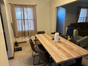 2120 S Norton Ave in Sioux Falls, SD - Foto de edificio - Building Photo