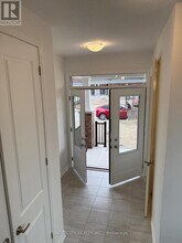 162 Stamson St in Kitchener, ON - Building Photo - Building Photo