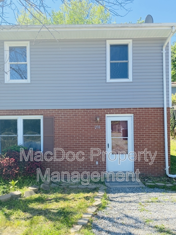 property at 298 Red Oak Dr