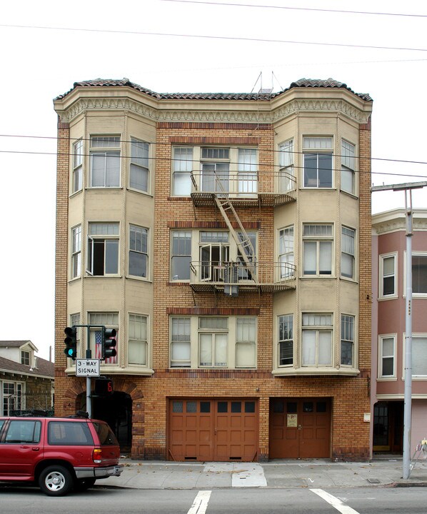 3715 California in San Francisco, CA - Building Photo