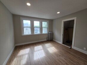 22 Newcastle Rd, Unit 22 in Boston, MA - Building Photo - Building Photo