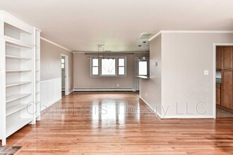 3015 James St in Fairfax, VA - Building Photo - Building Photo