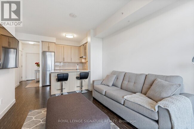property at 2093 Fairview St