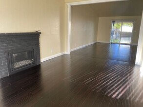 3711 Comanche Way in Antelope, CA - Building Photo - Building Photo