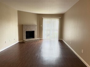 2200 Cypress Landing Rd in Houston, TX - Building Photo - Building Photo