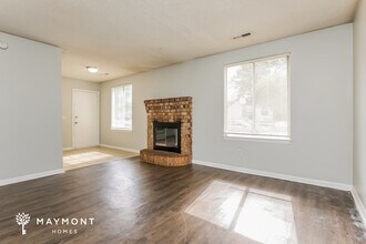 44 Elmwood Pl in Goose Creek, SC - Building Photo - Building Photo