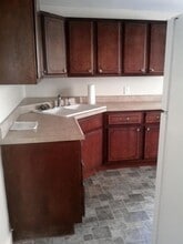 5201 11th Ave in Moline, IL - Building Photo - Building Photo