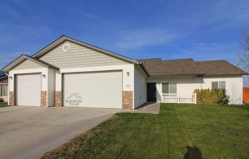 4803 Catalonia Dr in Pasco, WA - Building Photo