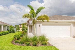 9099 Leatherwood Loop in Lehigh Acres, FL - Building Photo