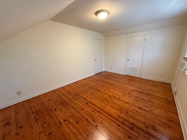 285 Sycamore Dr in Athens, GA - Building Photo - Building Photo