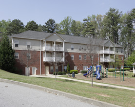 Heritage Greene Apartments in Atlanta, GA - Building Photo - Building Photo