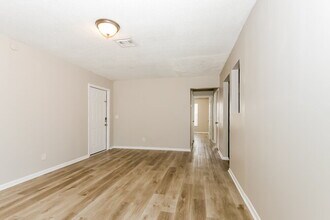 5770 Bermuda Cir S in West Palm Beach, FL - Building Photo - Building Photo