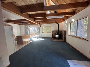 1506 Ojibwa St in South Lake Tahoe, CA - Building Photo - Building Photo
