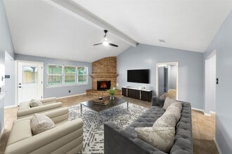 16330 Autumn Wind Dr in Houston, TX - Building Photo - Building Photo