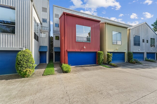 property at 666 Lester St