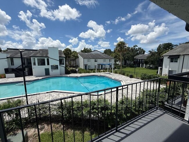 property at 4153 S Semoran Blvd