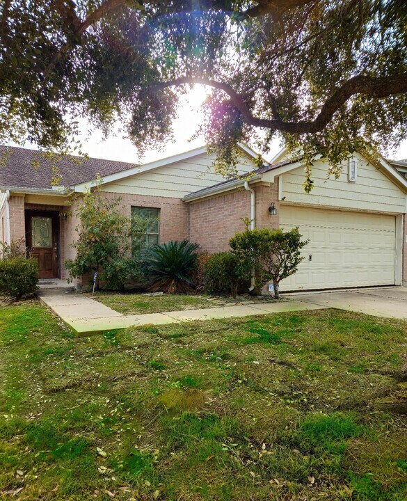 18315 Fair Grange Ln in Cypress, TX - Building Photo