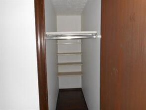 289 Scott Ln in Venetia, PA - Building Photo - Building Photo