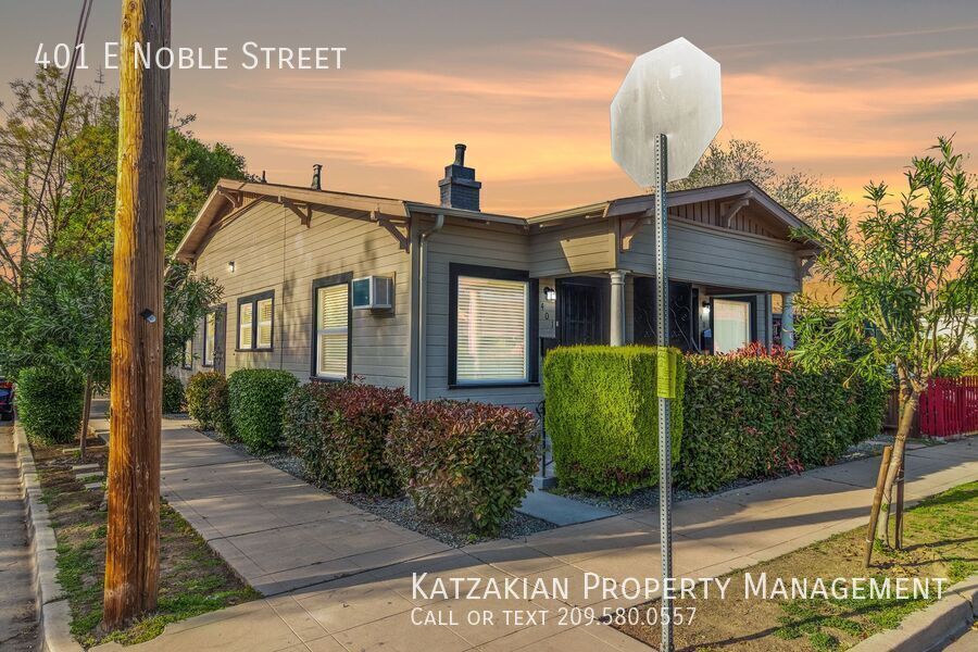 401 E Noble St in Stockton, CA - Foto de edificio