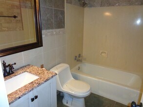 2013 Brightside Dr in Baton Rouge, LA - Building Photo - Building Photo