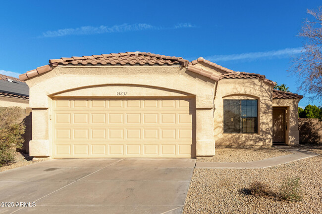 15637 N 20th Ave in Phoenix, AZ - Building Photo - Building Photo