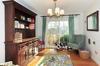 45 S Crescent Circuit in Boston, MA - Building Photo - Building Photo