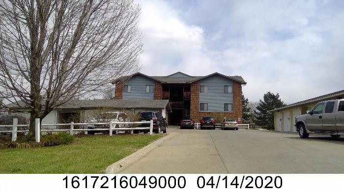 5820 S 52nd St in Lincoln, NE - Building Photo