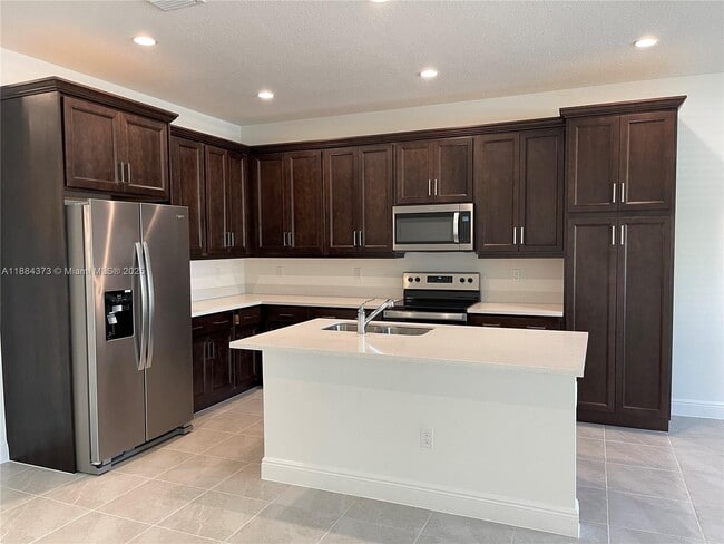 535 Parsons Wy in Deerfield Beach, FL - Building Photo - Building Photo