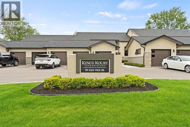 191 E Puce Rd in Lakeshore, ON - Building Photo - Building Photo