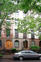 479 W 22nd St Apartments