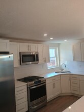 566 Merchant St in Ambridge, PA - Building Photo - Building Photo
