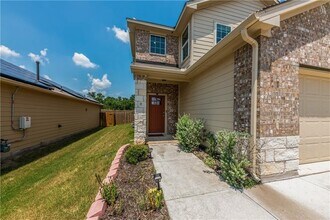 7116 Branrust Dr in Austin, TX - Foto de edificio - Building Photo