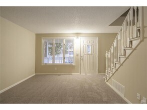 38 Winona St W in St. Paul, MN - Building Photo - Building Photo