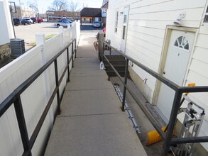 115 Northern Dr in Morris, IL - Building Photo - Building Photo