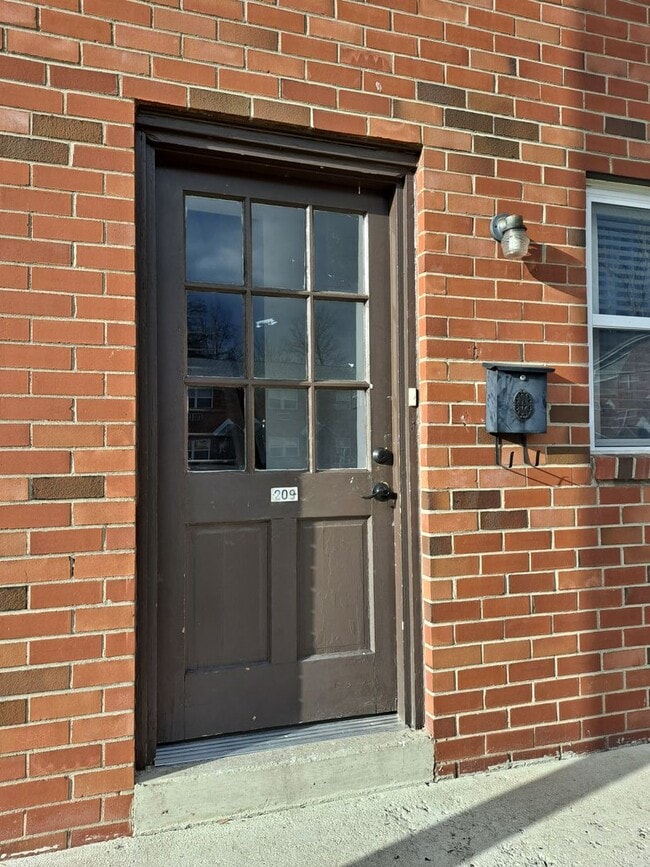 Park Manor Apartments- Quakertown in Quakertown, PA - Building Photo - Building Photo