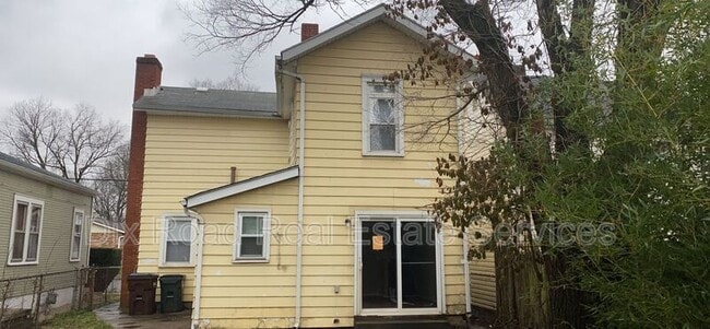 858 6th Ave in Middletown, OH - Building Photo - Building Photo